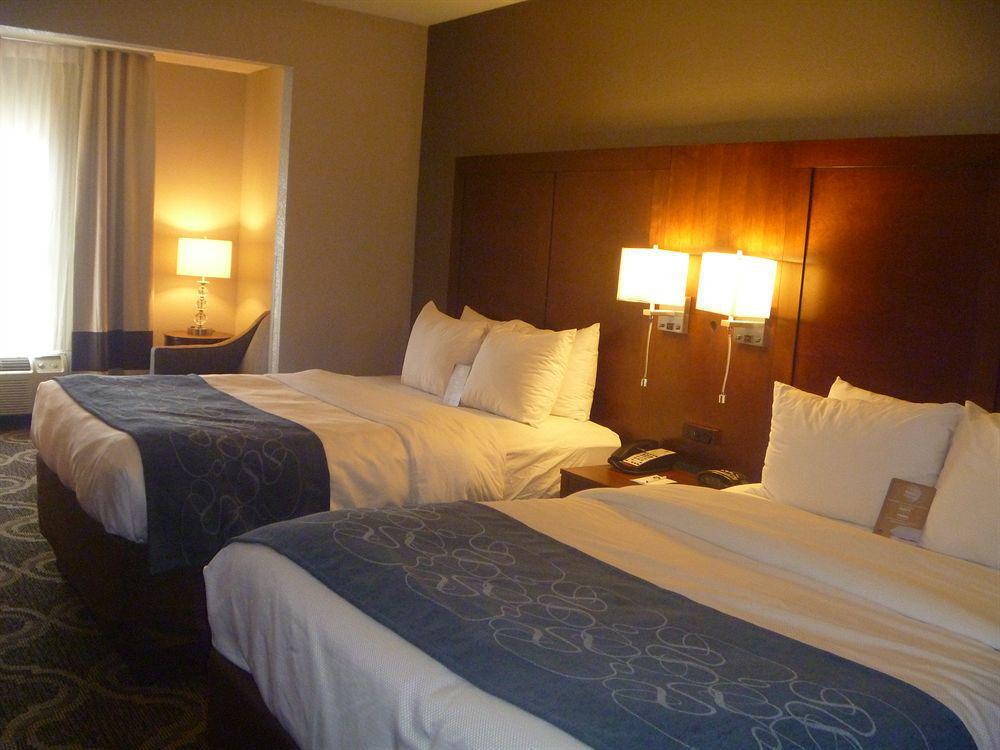 Comfort Suites Pineville - Ballantyne Area Exteriér fotografie