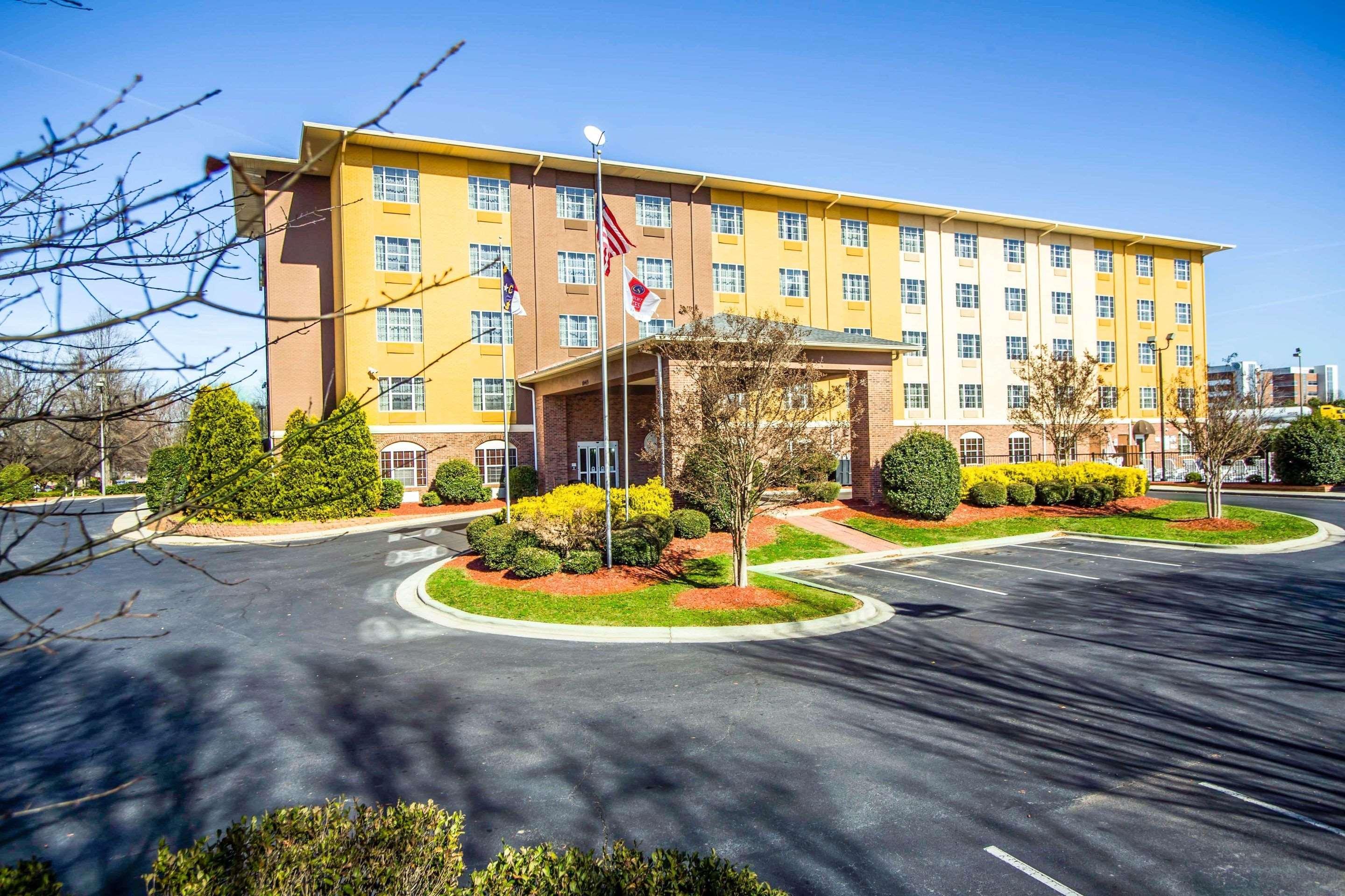 Comfort Suites Pineville - Ballantyne Area Exteriér fotografie