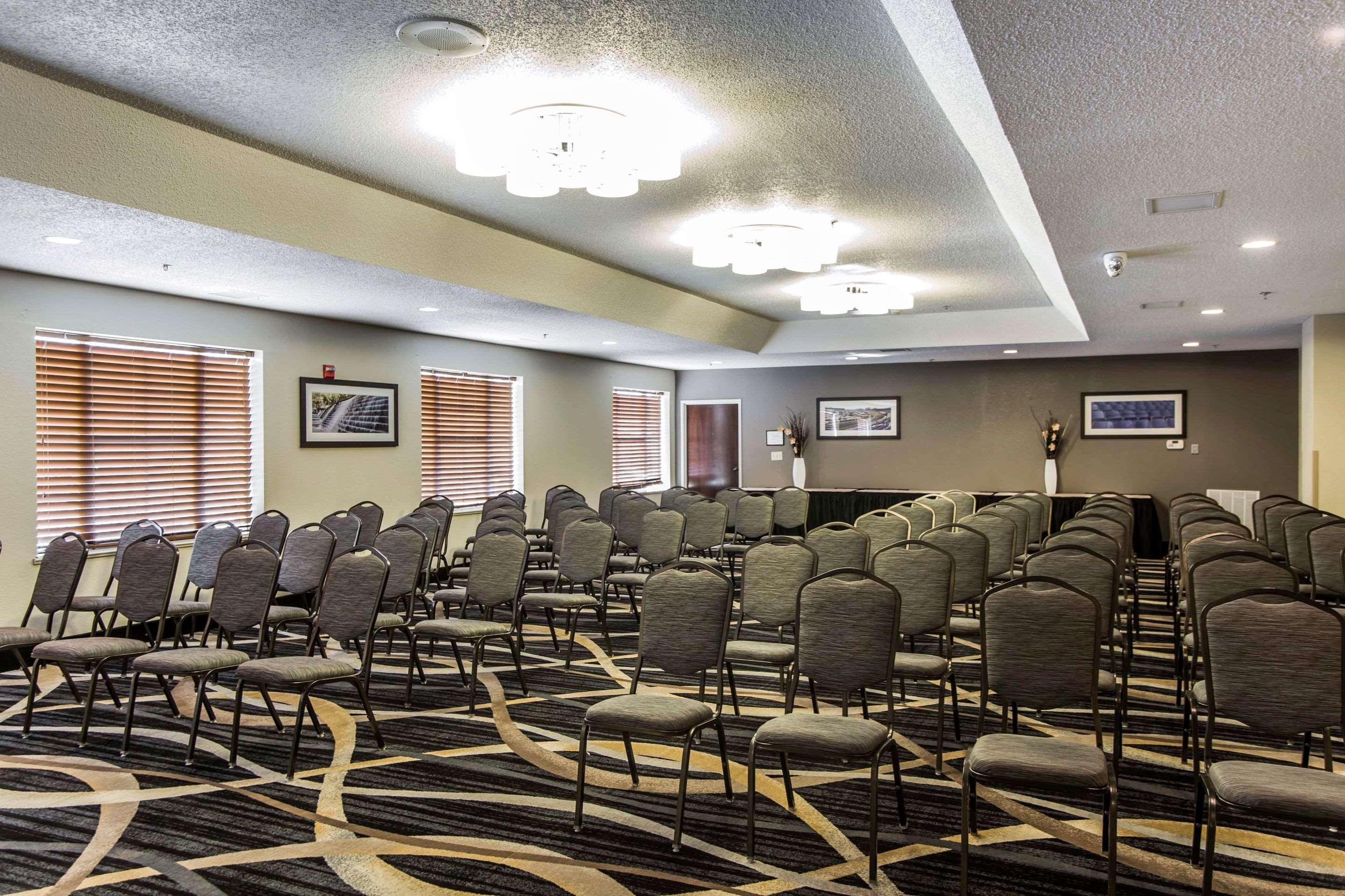 Comfort Suites Pineville - Ballantyne Area Exteriér fotografie