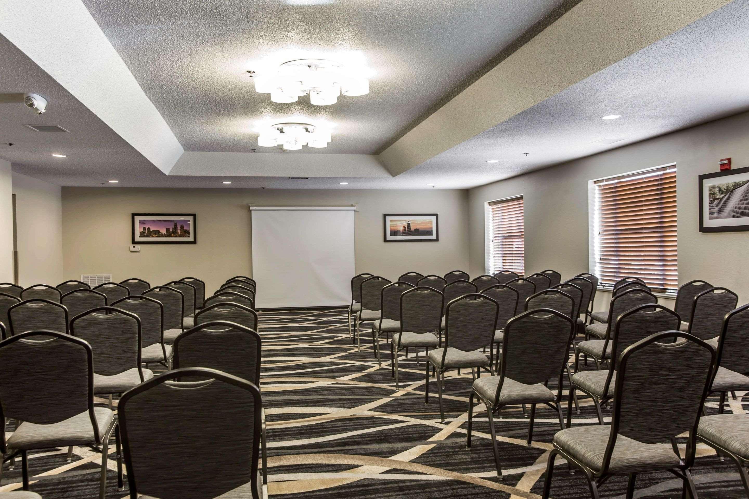 Comfort Suites Pineville - Ballantyne Area Exteriér fotografie